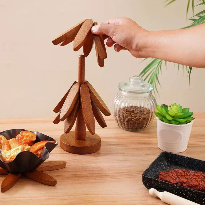 ✨Natural Tree Trivet Set - 4 bamoo Trivets & 1 Stand Like a Christmas Tree